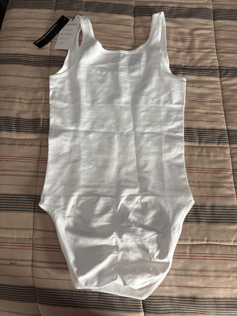 VVX Women Seamless Tummy Control Bodysuit White M/L Medium Compression - Picture 6 of 7